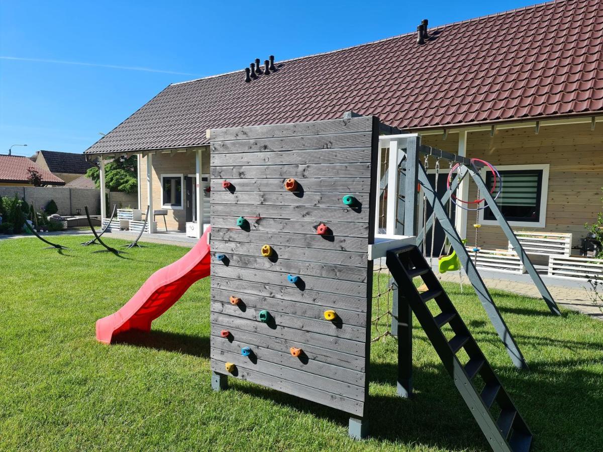 Ekosfera Pilawa Apartment Borne Sulinowo Exterior photo